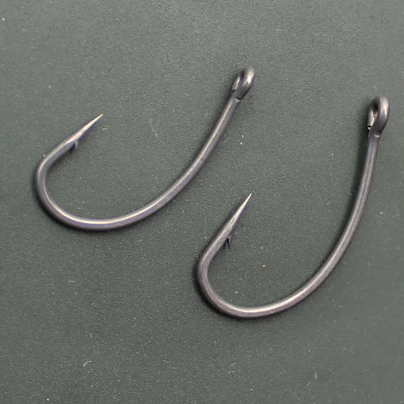 30PCS PTFE Coated Carp Fishing Hooks High Carbon Steel Fishhooks Grey Barbed Curve Shank Gripper Style Sharp Carp Hooks