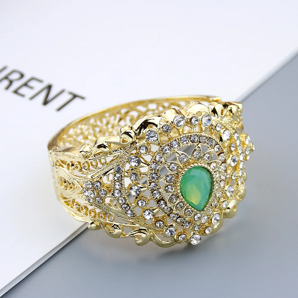 Sunspicems Trendy Gold Color Women Bangle Crystal Morocco DuBai Mint Green Cuff Bracelet Bridal Wedding Jewelry Indian Bijoux