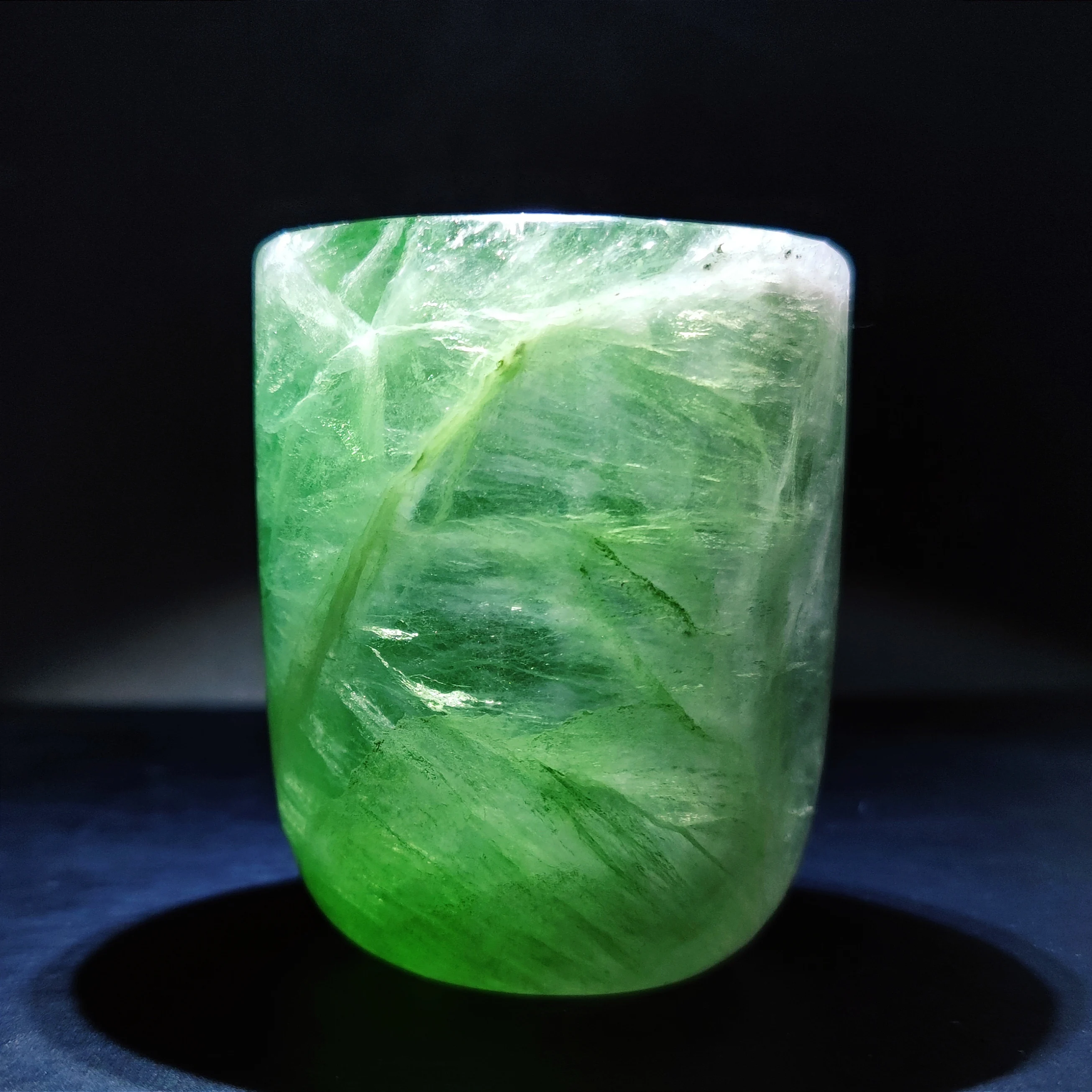 Unique Natural Crystal Tea Cup Green Fluorite Crystal Cups Carving Craft Real Stones For Healing Gift  Home Decoration Fengshui