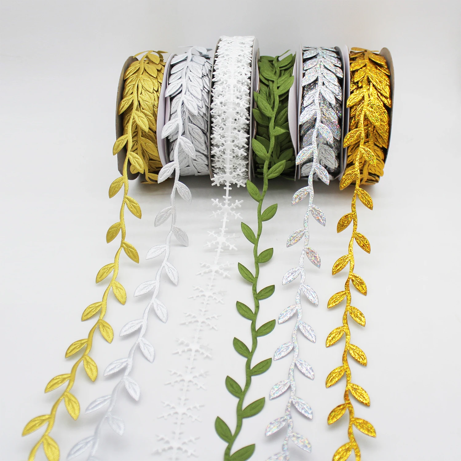 Leaves Leaf Trim Ribbon Artificial Vines for DIY Craft Party Wedding Home Decoration Gold / Silver / Olive Green / Laser 1 Inch