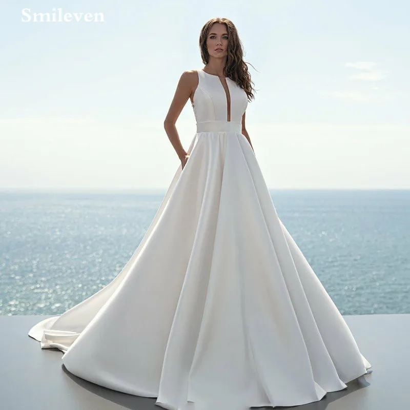 

Smileven Princess Wedding Dress A Line Satin Bridal Dresses with Pockets Robe De Mariée Lace Appliques Back Design Wedding Gowns