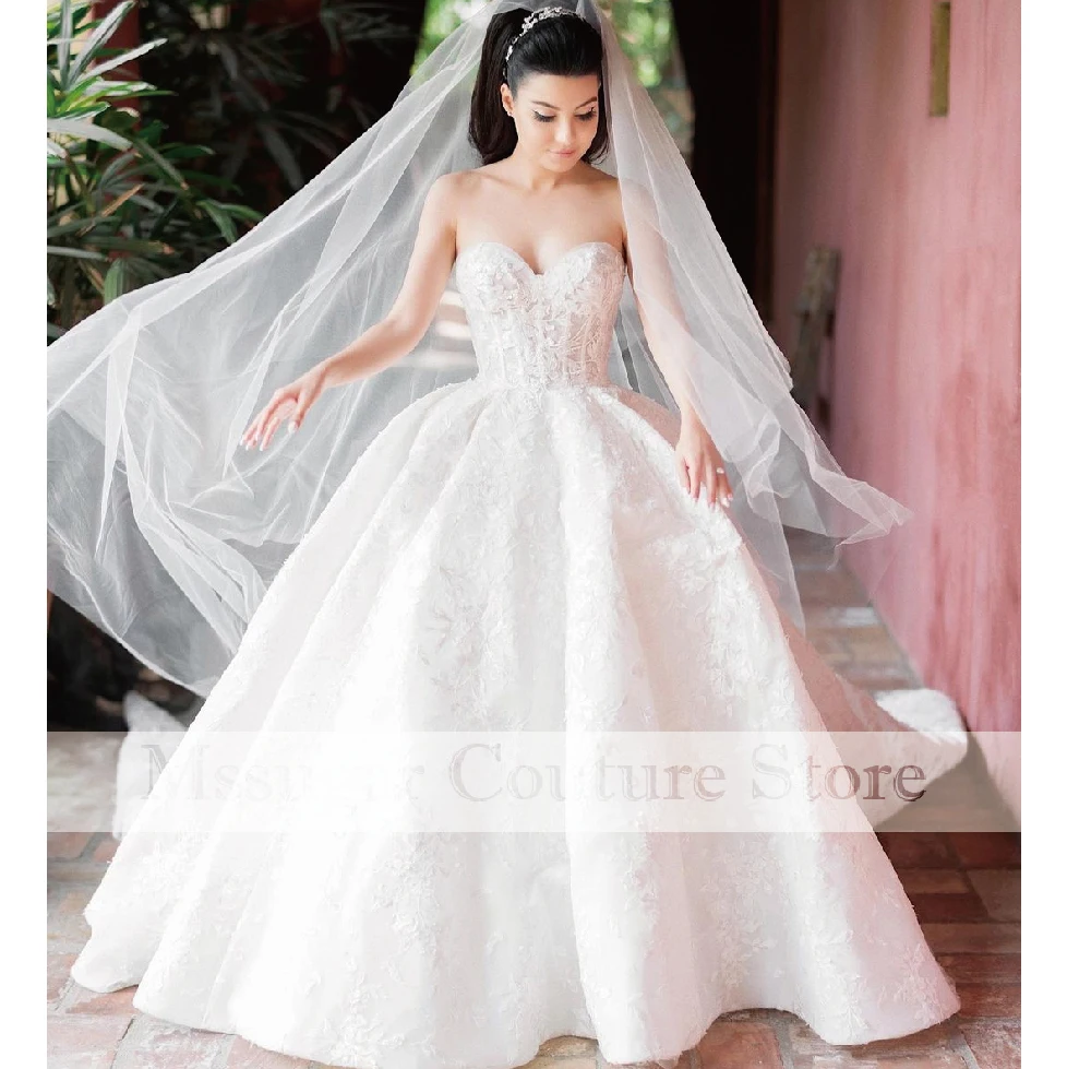 

2022 Strapless Wedding Dresses Lace Appliques Bridal Gown Vestido De Noiva Robe De Mariee