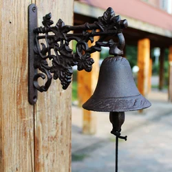 Cast Iron Wall Mounted Hand Cranking Bell Europeam Vintage Handmade Garden Decor Rustic Iron Welcome Door Bell room decoration