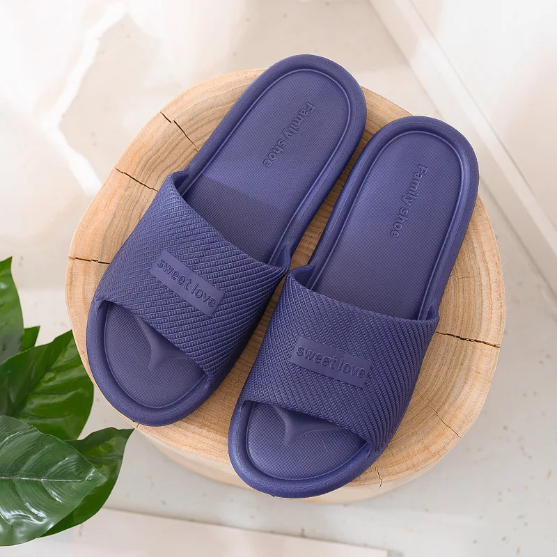 New Women Indoor Home Slippers Summer Flip Flops Bath Slippers Non-slip Unisex Couple Family Flat Shoes Hotel Sandal Flat Shoes