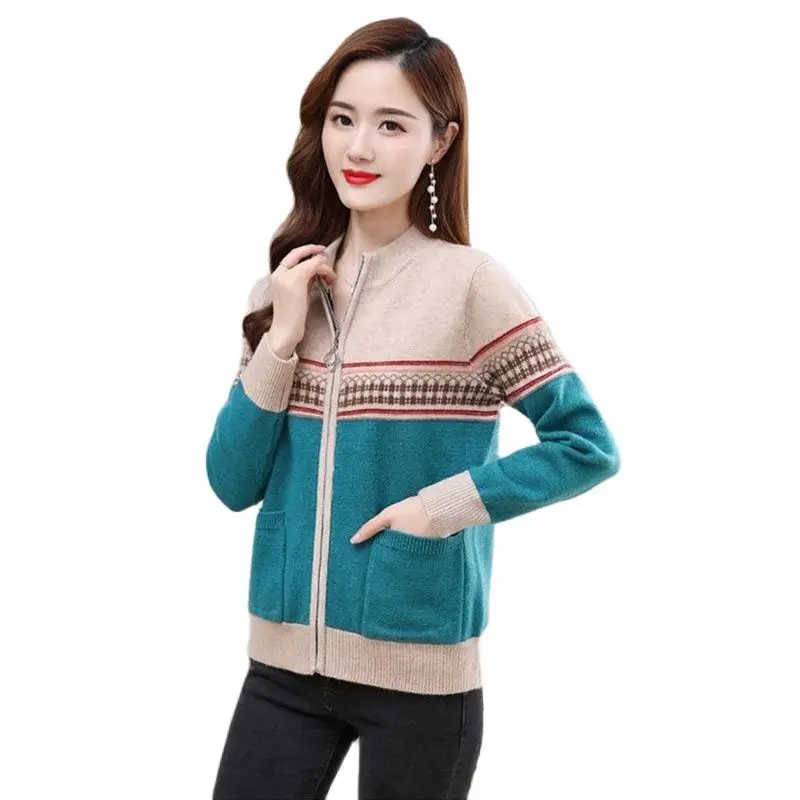 

Loose Wool Sweater Women's Coat New 2022 Autumn Winter Zipper Knitting Cardigan Outside Wear Fashion Color Ladies Sweater 6XL