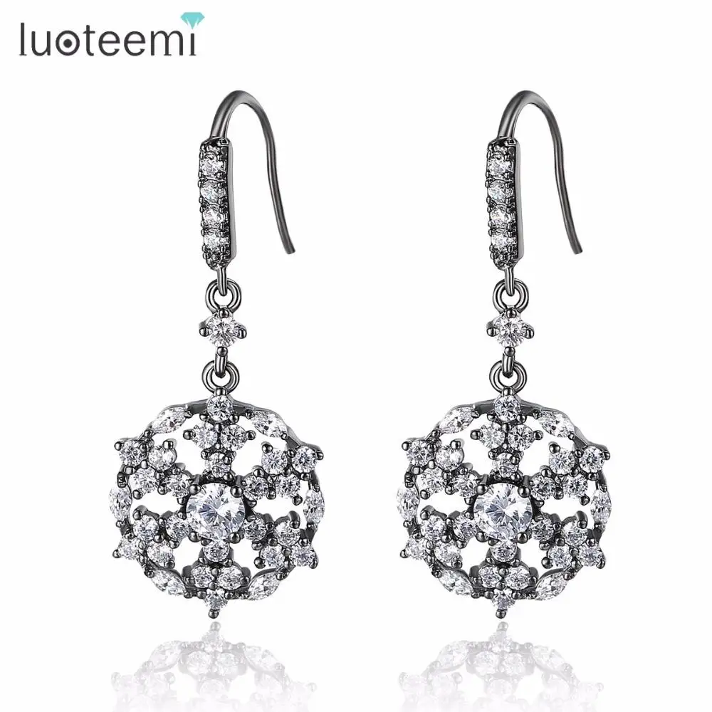 LUOTEEMI New Fashion Black Tone Gothic Clear Cubic Zirconia Snowflake Crawler Cuff Dangle Earrings For Women Christmas Gift