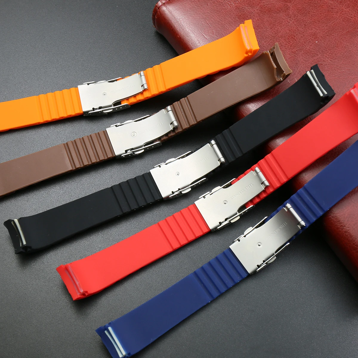 Silicone Strap Men's Watch Accessories 20mm22mm Outdoor Sports Waterproof Wristband Rubber Watch Band