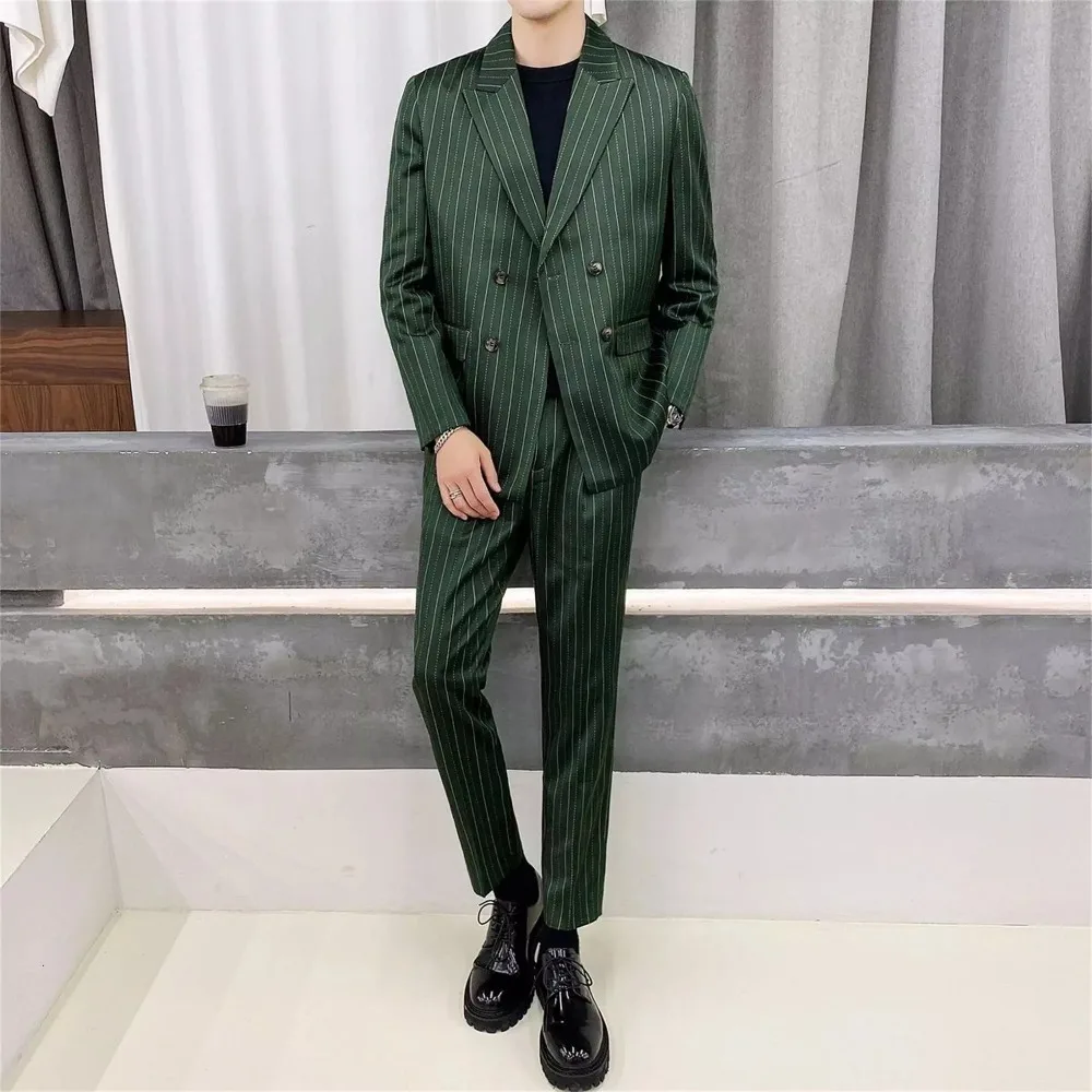 Olive Green Pinstripe Men Suits Double Breasted Peaked Lapel Prom Blazer Costume Homme Terno Masculino Groom 2 Pcs(Jacket+Pant)