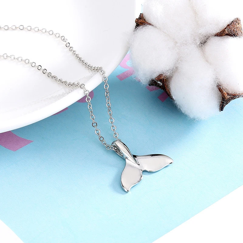 Sweet Mermaid Dolphin Tail Pendant Necklace Creative Charming Women\'s Gold Silver Color Clavicle Chain Cute Girl Party Jewelry