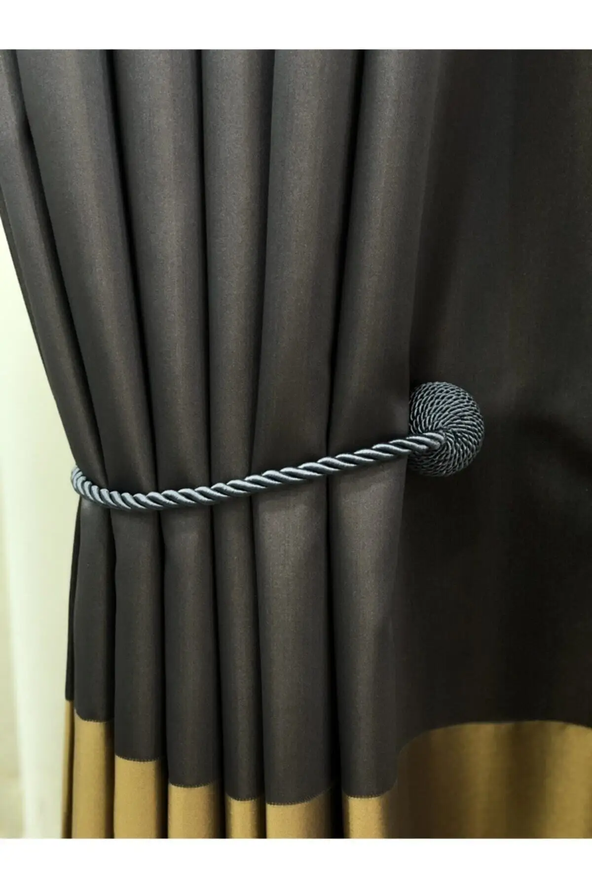 Anthracite Magnet Curtain Picker