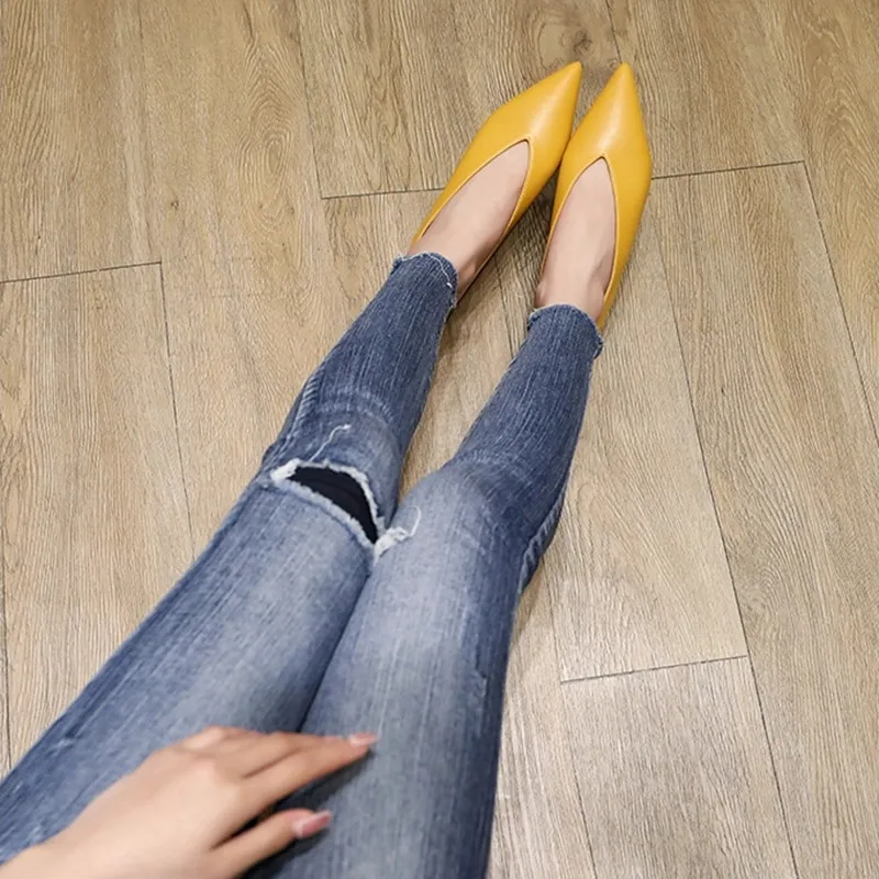 New Branded Pure Yellow Vintage Evening Shoes Ladies Fashion Brand Pointed Toe V Cut Woman Shoes Flat Shoes Female Flats C372