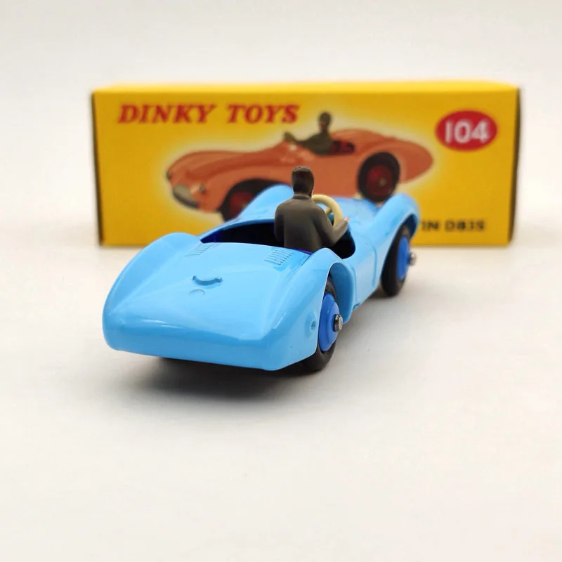 DeAgostini Dinky Toys pour Aston Martin DB3S, collection de modèles moulés sous pression bleus, 1/43, 104