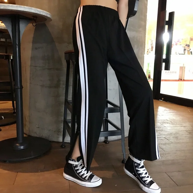 

Women Streetwear Harajuku Striped Casual Jogger Sweatpants Zipper Split Elastic High Waist Pants New Female Wide Legged Trousers