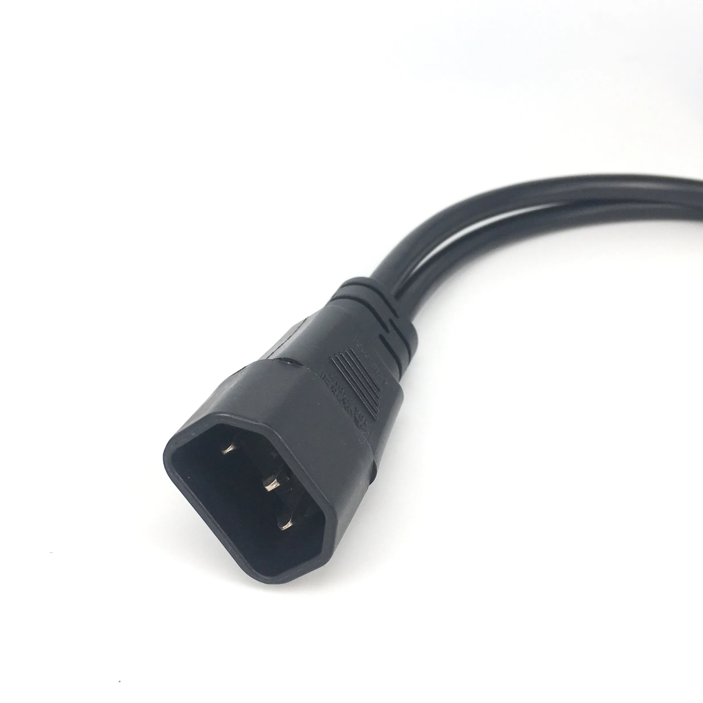 Cavo Adattatore Splitter C14 A Doppio NEMA 5-15R – Y Corto, 18AWG 10A 125V Per Alimentazione Da Un Singolo Ingresso A Due Uscite - 2