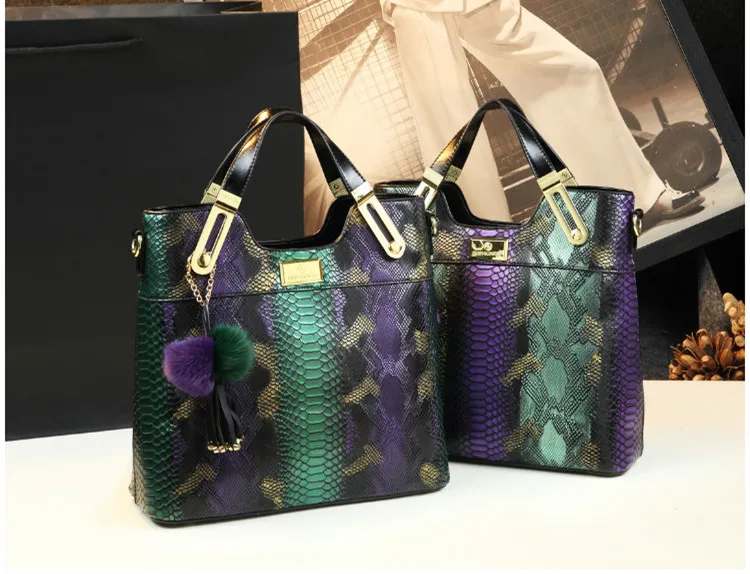 New Europe Style Fashion Large Capacity Tote Bags Handbags Women Famous Brands Colorful Serpentine Split Leather Handbag Bolsos