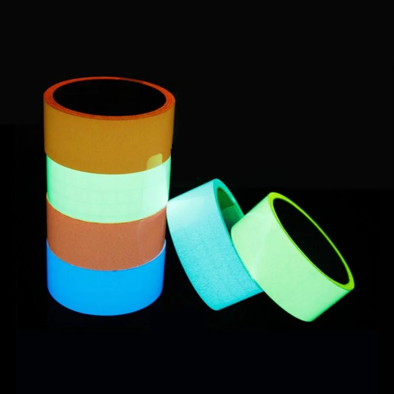 1.5Cm X 10M Opgeslagen Lichtgevende Sticker Lichtgevend Nachtlampje Reflecterende Film Zelfklevende Spontane Tape Fluorescerend Waarschuwingsbord