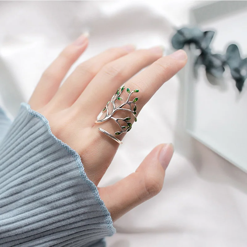 Woman Ring 925 Silver Color Green Tree Leaf Plant Shape Creative Interesting Party Wedding Anniversary Jewelry Elegant Rings