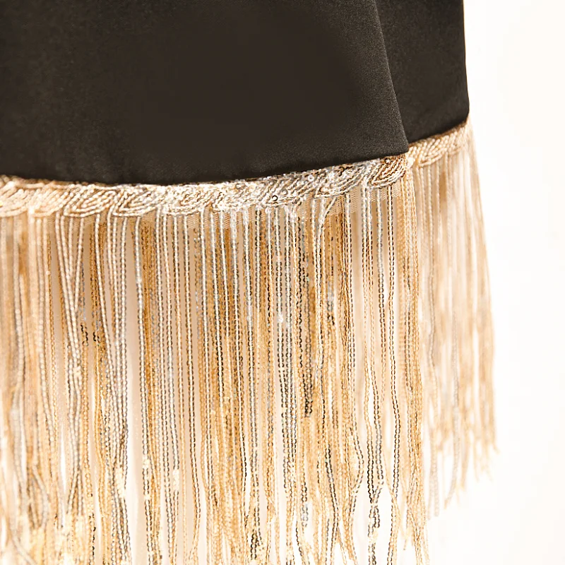 Women\'s Spring Summer Black Contrast Color Gold Tassel Pashmina Female Summer Sunscreen Lace Shawl Cloak R2508