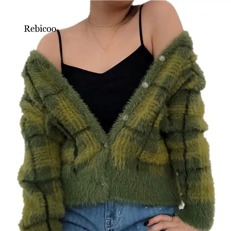 New Vintage Plaid Green Plush Knitted Cardigans V-Neck Loose Sweaters Autumn Winter Clothes Sweater Women