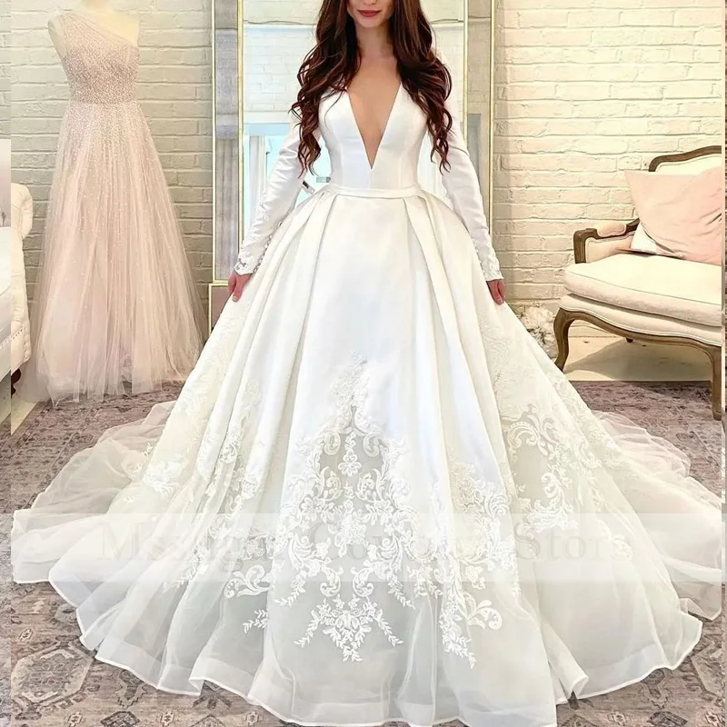 2021 scollo a v A-line abiti da sposa maniche lunghe pizzo raso Vintage lungo abito da sposa bianco per le donne Sweep Train