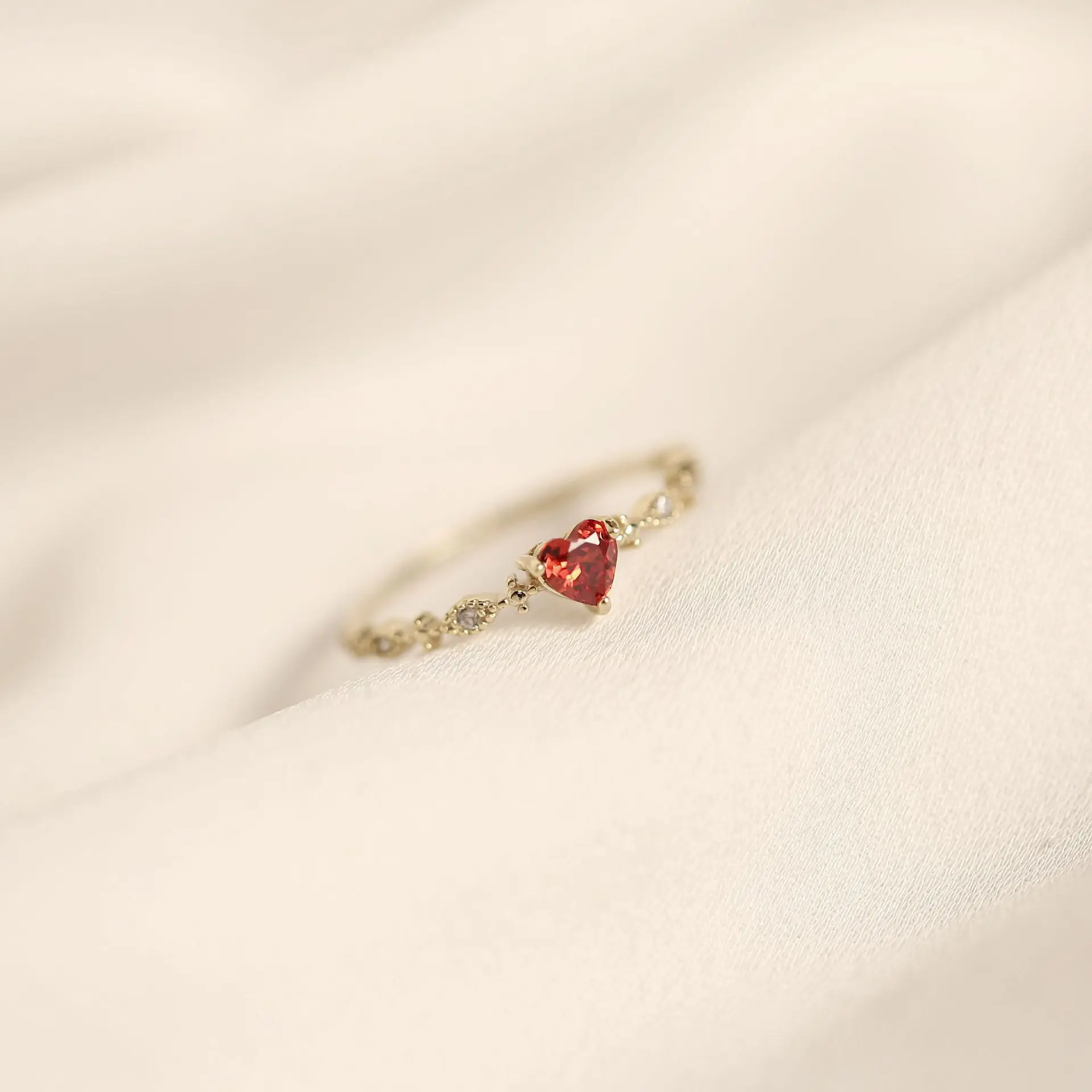 925 Sterling Silver Plating 14k Gold Simple Ruby Love Ring Women Fashion Tail Ring Party Jewelry Accessories Engagement Gift 4