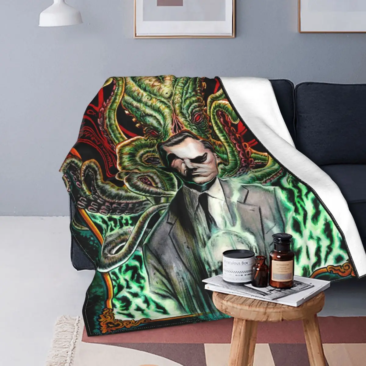 

Howard Phillips Lovecraft Cthulhu Fuzzy Blanket Mysticism Horror Awesome Throw Blanket for Sofa Bedding Lounge Bedspread