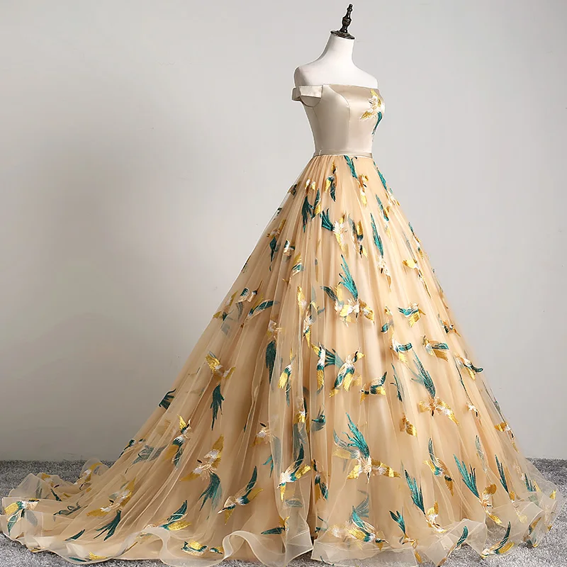 

100%real light golden bird embroidery vintage ball gown royal Medieval Renaissance Victorian dress Belle ball