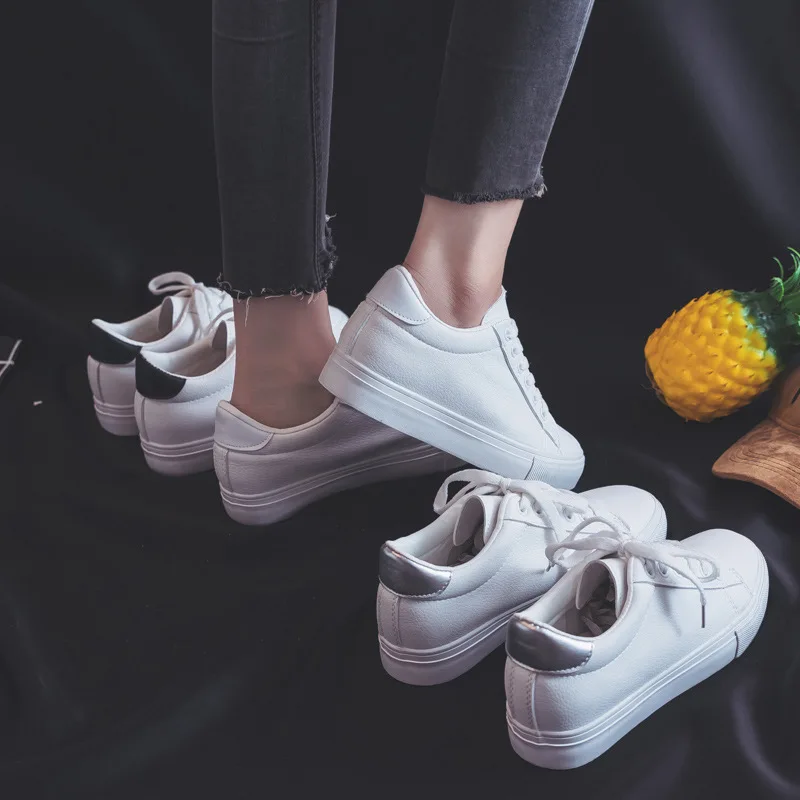 

Женская вулканизированная обувь, новая весенняя повседневная классическая однотонная обувь из искусственной кожи, женская повседневная белая обувь, кроссовки 2021