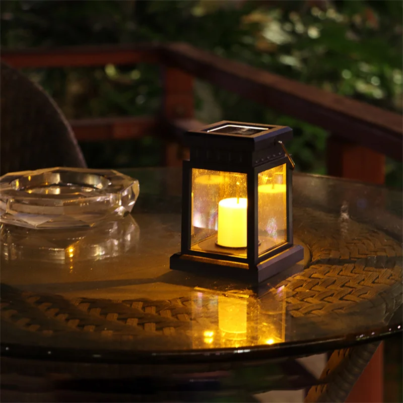 Lentera Lampu LED Pengisian Daya Matahari Lampu Lilin Luar Ruangan Lanskap Taman Dekorasi Natal Lampu Gantung Tahan Air IP44 D75