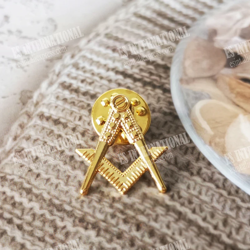 Masonic Lapel Pins Freemasonry Badge Mason Freemason BLM40 Compass And Square Hollow Out Size 1.7*1.9cm  zinc alloy Symbol Gift