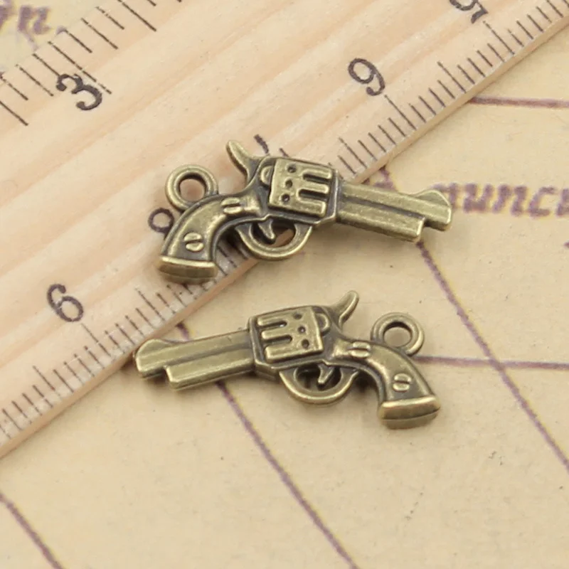 20pcs Charms Pistol Gun 22x12mm Tibetan Bronze Silver Color Pendants Antique Jewelry Making DIY Handmade Craft