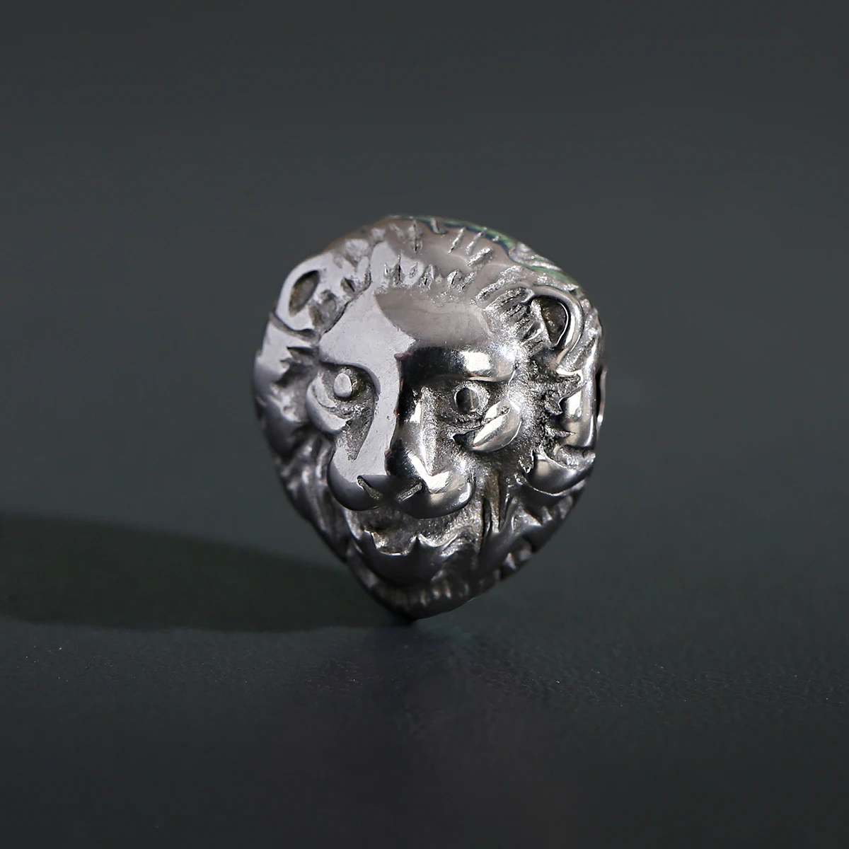 Animal Lion Head Beads For Bracelets Four Color DIY Stainless Steel Bead Spacer Making Charms For Jewelry Accessories Anklet