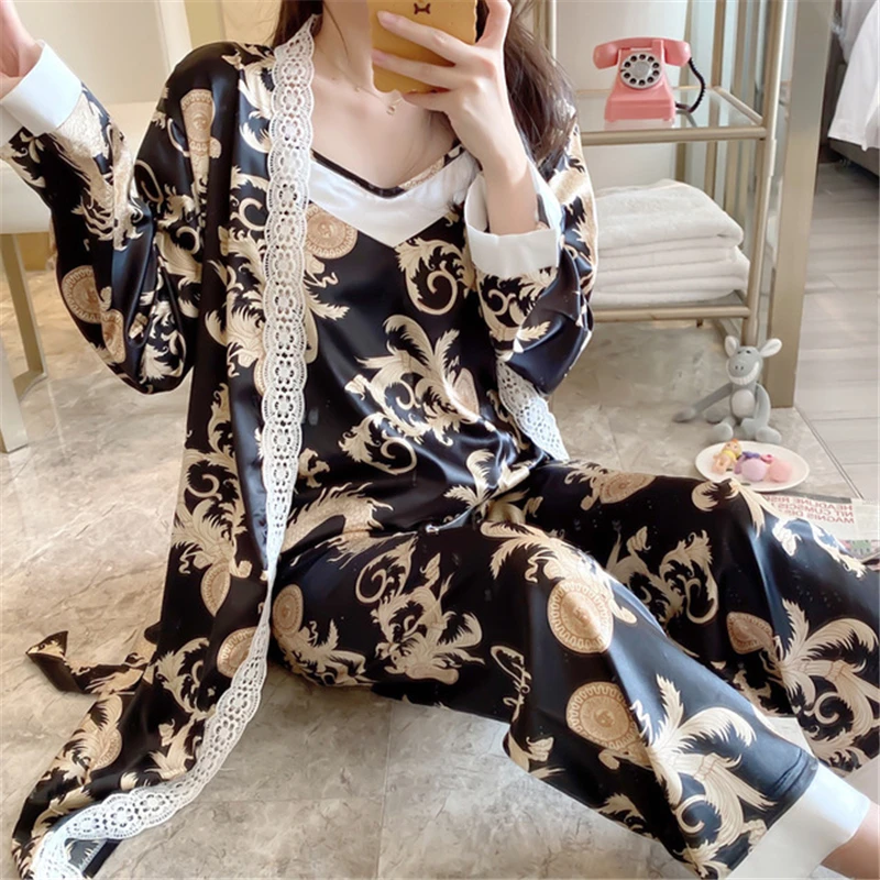 Nightgown Set 2020 Autumn new arrival Long Sleeve Fashion Print Black Three-piece Homewear Set with Chest Pad bride robe пижама