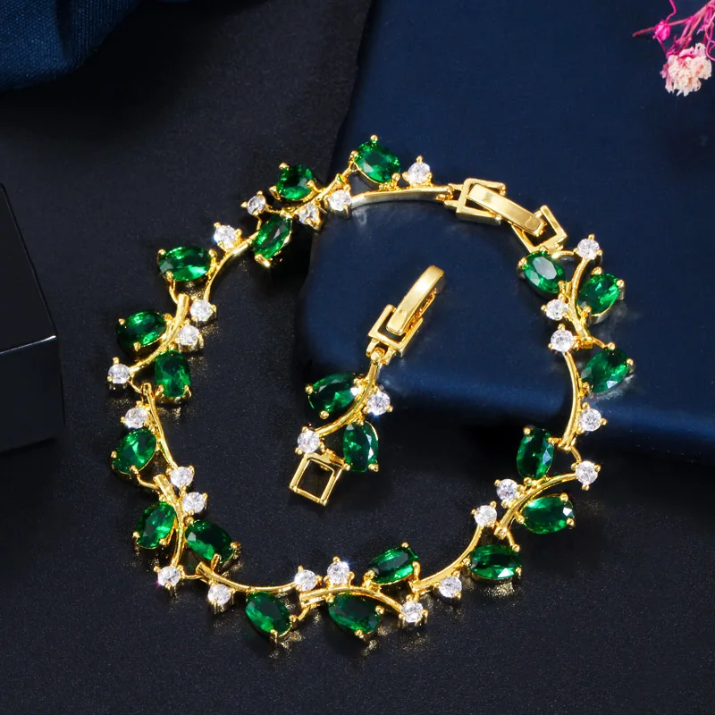 CWWZircons Elegantes Blattzweig-Armband in Gelbgoldfarbe mit Funkelnden Zirkonen, Modischer Damenschmuck für Hochzeiten, Geschenk, Großhandel S0099 – Detail 7