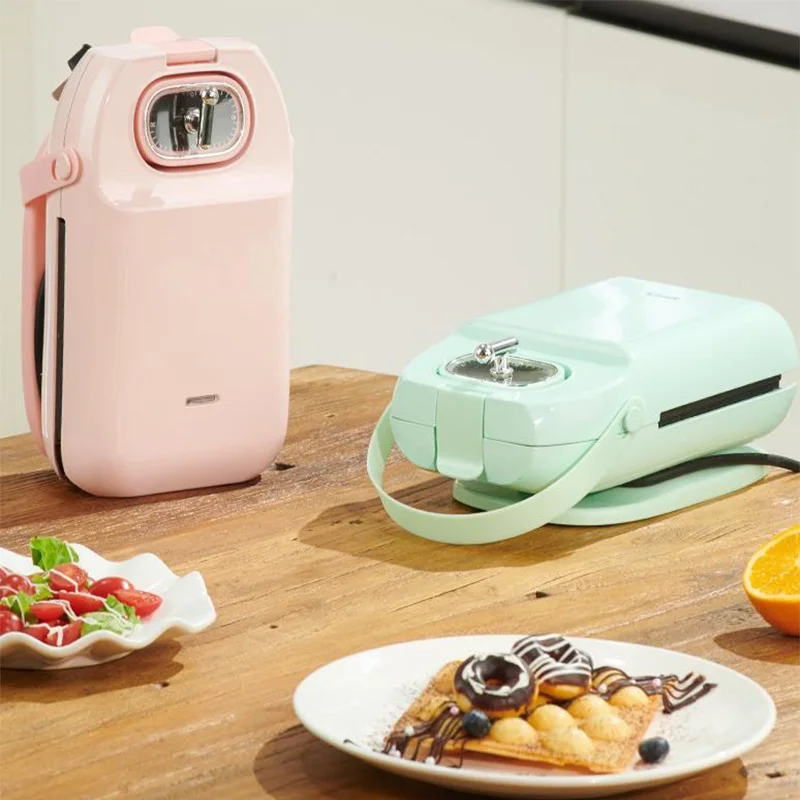 220V 650w Automatic Sandwich breakfast machine Cartoon Bakeware Waffle Maker Non-stick coating Timing Bread machine