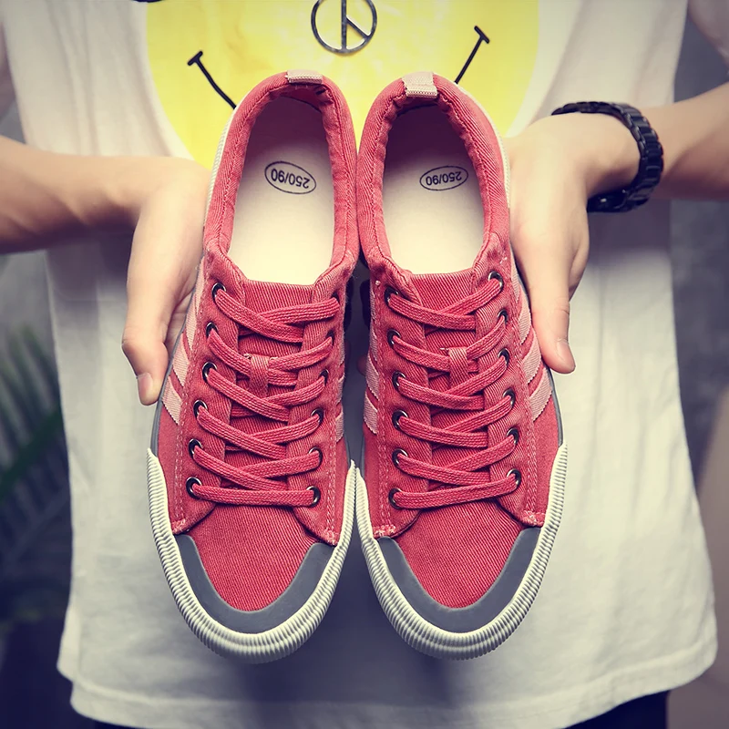 Spring Men's Vulcanized Shoes 2023 New Flat Non-leather Casual Shoe Autumn Breathable Sneakers China Fashion Red Footwear Men