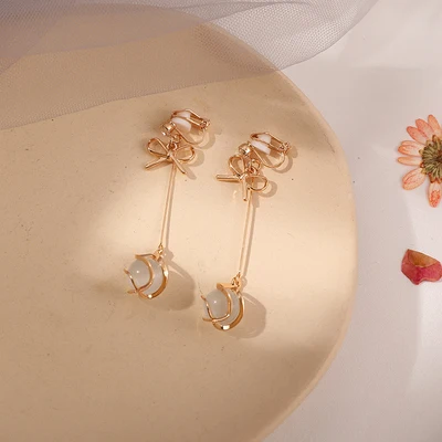 New Fashion Long Gold Rhinestone Statement Clip on Earrings Non Pierced For Women Jewelry