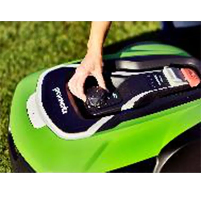 Greenworks Optimow 15 Intelligent Robot Lawn Electric Mower GPS Omnidirectional Remote Control  With Low Noise IPX5 Protection