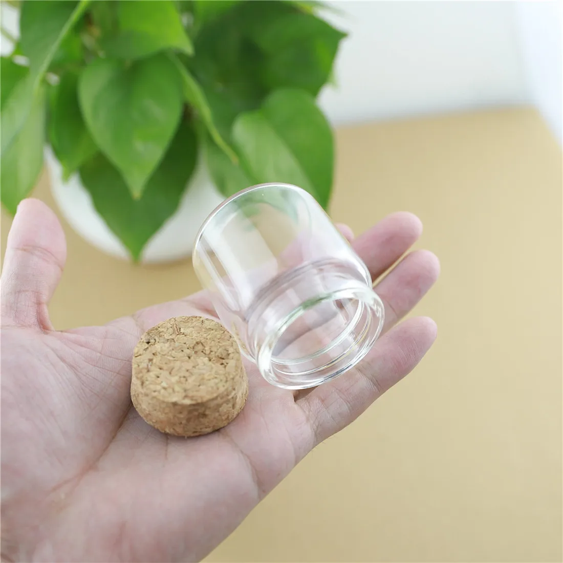 12pcs/lot 47*50mm 50ml Cork Stopper Glass Bottles Spicy Storage Jar Bottle Containers Glass spice storage Jars Vials DIY Craft