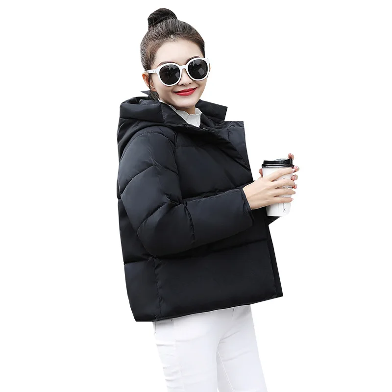 

Women Winter Short Jacket Fashion Women Coat Parka High-Quality Female Hooded Bread Jacket Warm Wadded Outwear A38