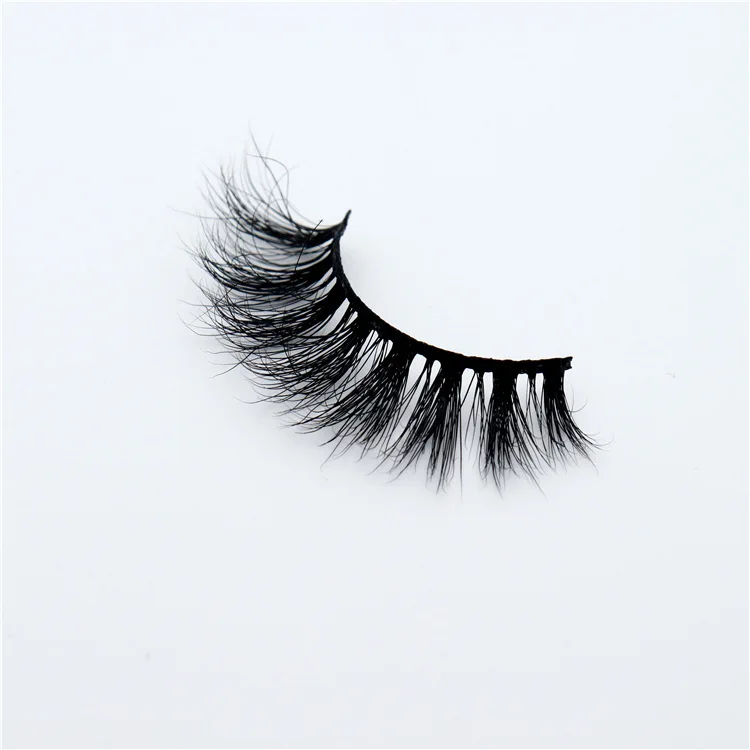 Selling a Pair of Mink Fur False Eyelashes Natural Stereo Curling Mink Fur Handmade False Eyelashes Cosmetic Gift Hot Selling