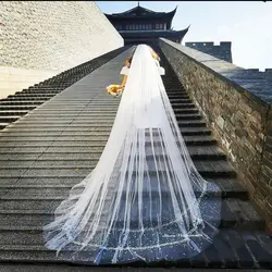 Romantic One Layer Church Wedding Veil with Pearls and Crystals 3M 4 M 5M Long Bridal Veil with Comb Wedding Accessories MM