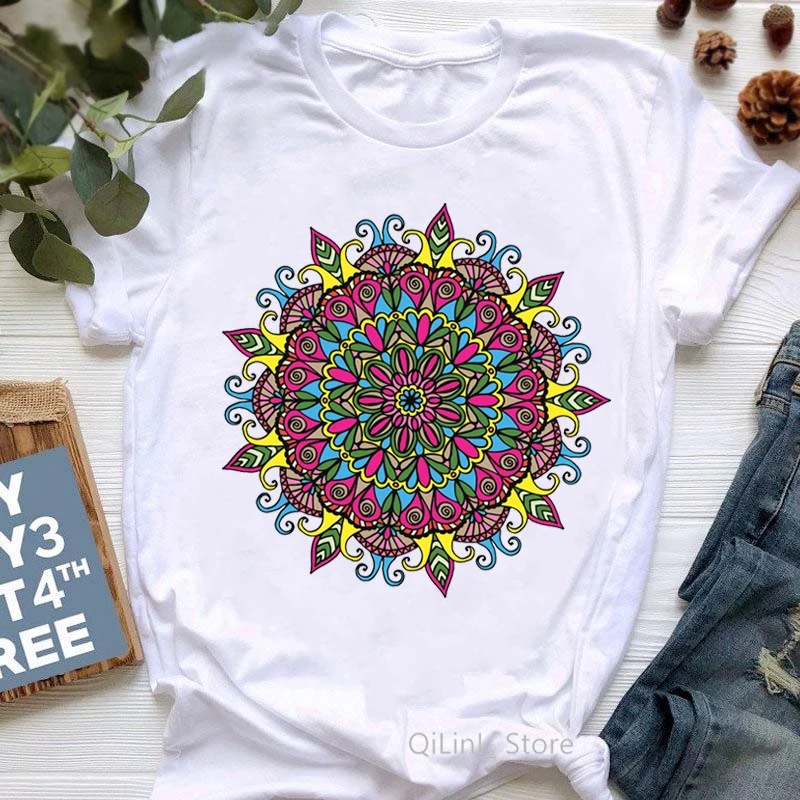 

Vintage Mandala Print Women's T Shirts Summer 2024 Fashion Lady Top Clothes Girls Bohemia Style Tshirt Femme T-Shirt Graphic Tee