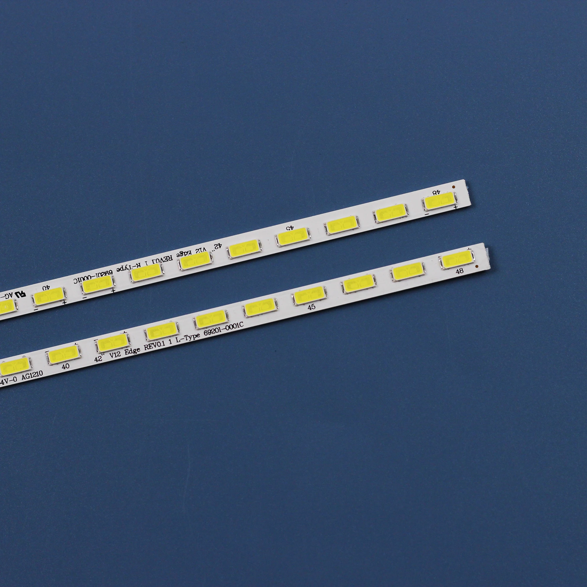 2Pcs LED Lampu Latar Strip untuk Panasonic TX-L42ETX54 TX-L42ET5B TC-142ET5B TC142ET5B LC420EUD-SE F2 6922L-0014A 0015A 6916L-0830A