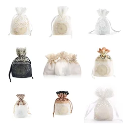 New 10X14CM Five Petal Flower White Lace Yarn Bag Folded Bottom Jewelry Drawstring Bag Creative Gift Slub Yarn Drawstring Pocket