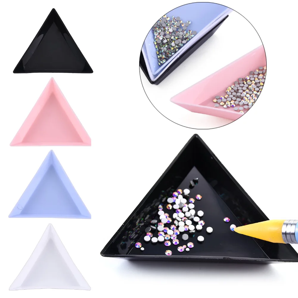 

Triangle Plastic Rhinestone Nail Art Storage Box Plate Tray Holder Container Jewelry Glitter Cup DIY Decoration Dotting Tool