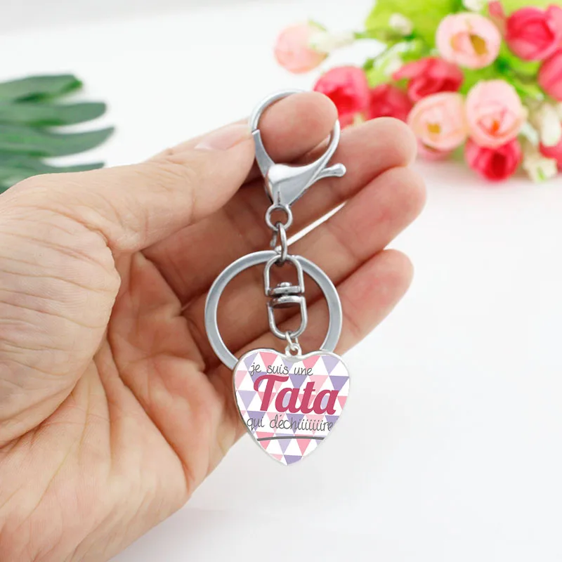 2019 New Trendy Je un suis Pepe qui Dechire Heart Key Chains Fashion Jewelry I love papa Glass Dome Pendant Super TATA Keyring