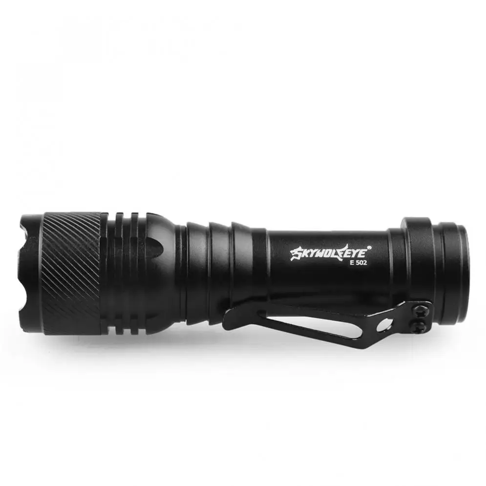 SKYWOLFEYE 300LM XPE  Zoomable Mini LED Flashlight Torch Lamp with 3 Modes for Camping /  Hiking