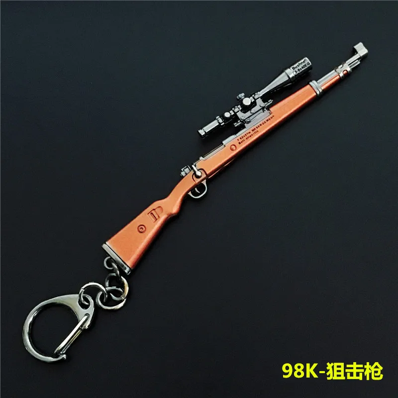 Game PUBG keychain 98K AWM SCARL Weapon Model Key Chains Keyring Pendant llaveros cosplay souvenir Gifts alloy chaveiro 10CM