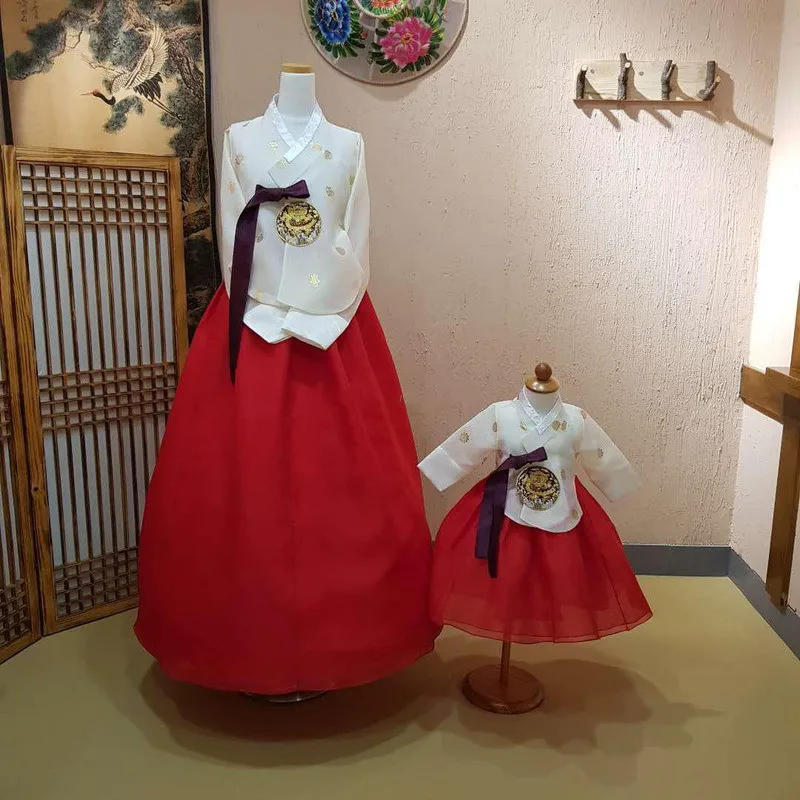 

Customized Korean Imported Fabrics Mother and Daughter Tang Yi Hanbok Birthday Birthday Banquet